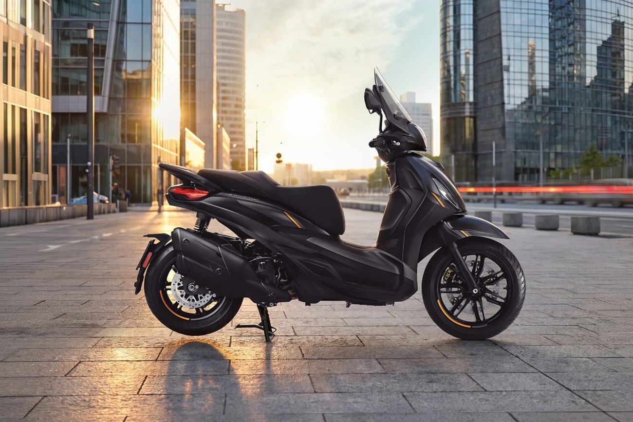 Beverly 25 aniversario: el crossover de Piaggio se viste de edición especial