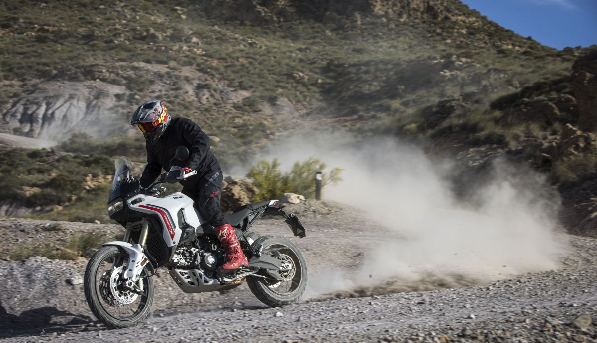 Ducati DesertX 2026. Renovación total