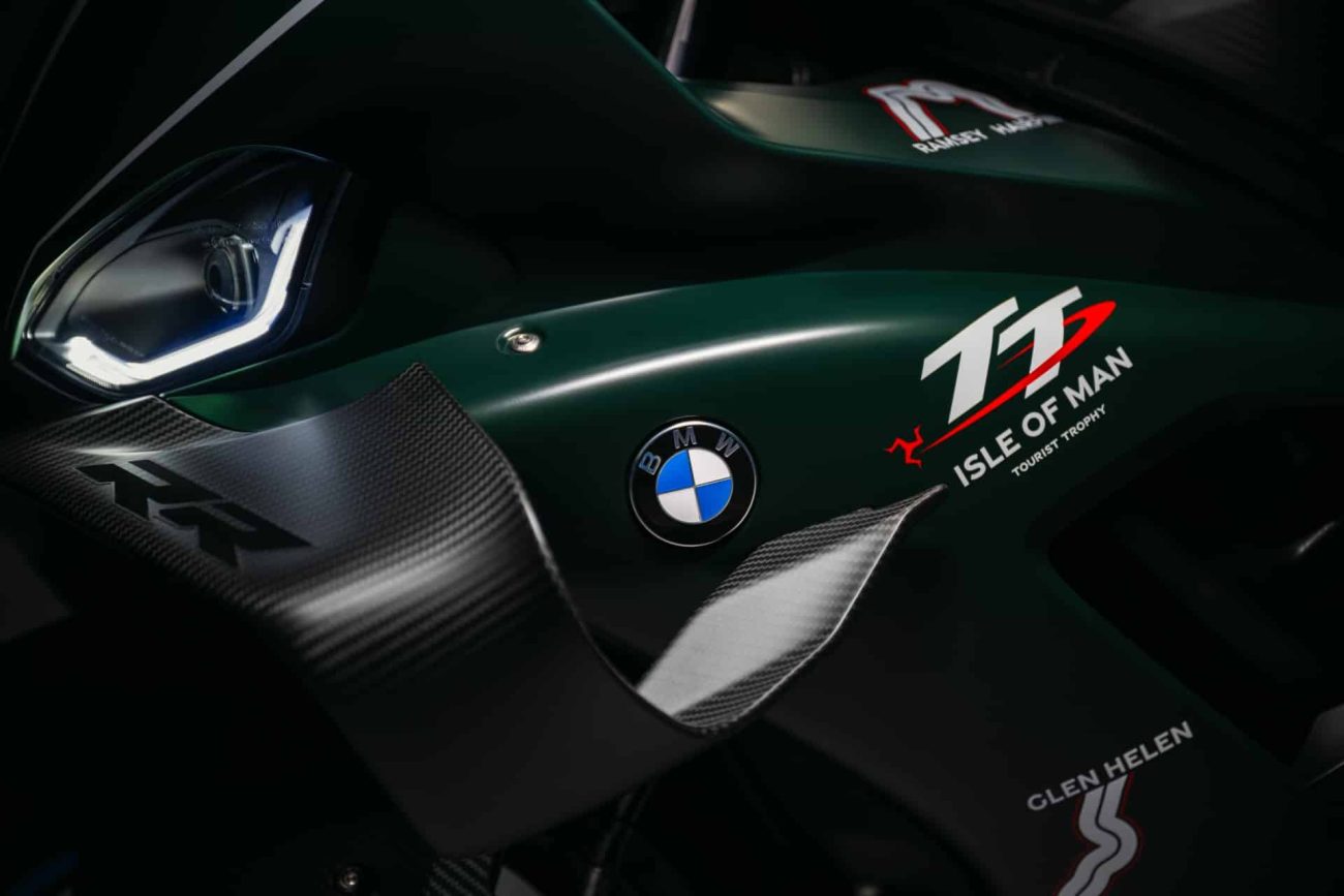 BMW convierte la M 1000 RR en una joya del TT: solo habrá 115 unidades