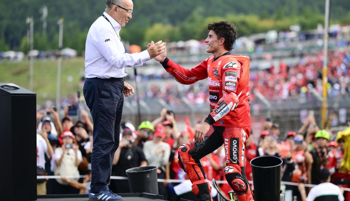 "Todos los equipos de MotoGP ya han fichado a sus pilotos": Carmelo Ezpeleta sobre 2027