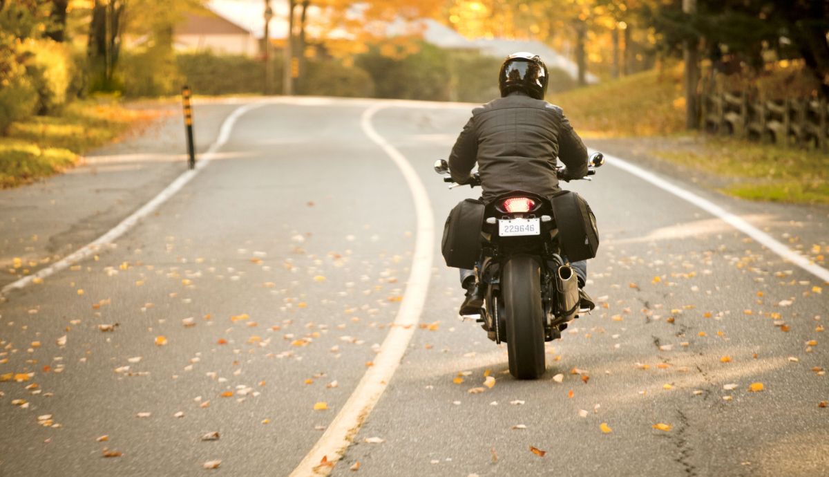 Atención: 30 nuevas motos camufladas para la Guardia Civi...