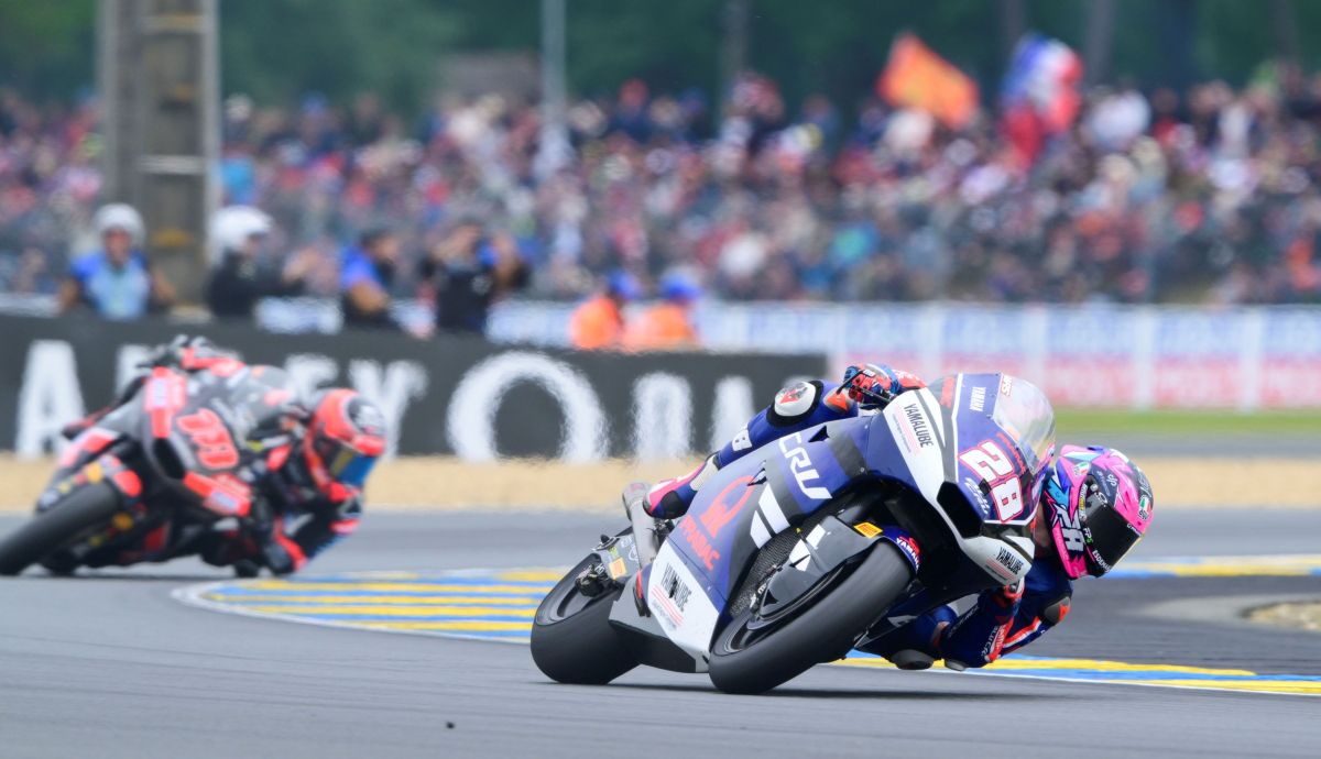 Izan Guevara comanda el póquer español en el sprint de Moto2 en Le Mans