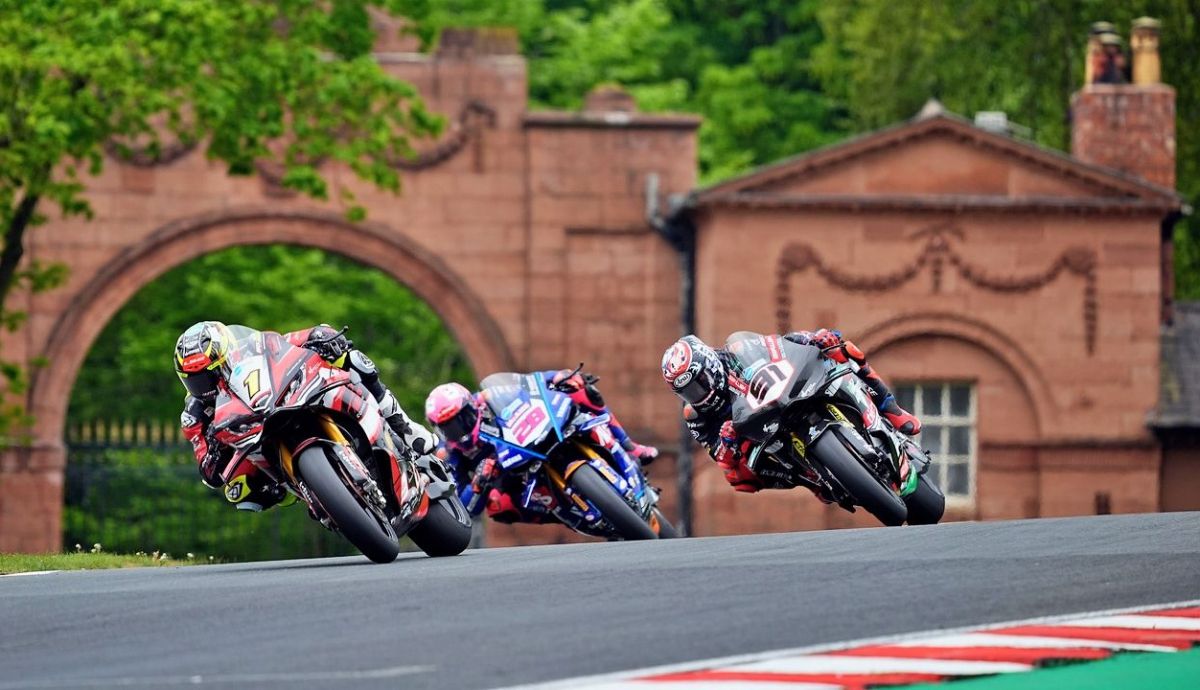 Kyle Ryde arranca su defensa del título del BSB con triplete