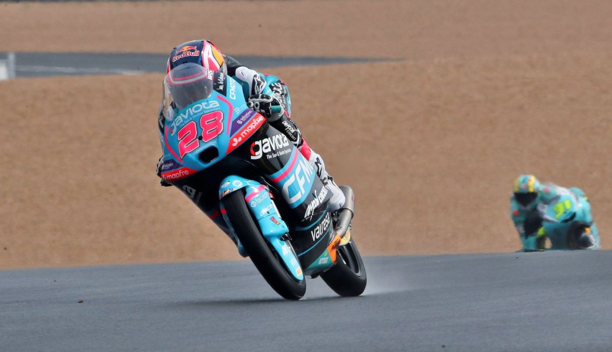 Máximo Quiles surfea hacia una victoria histórica en Le Mans