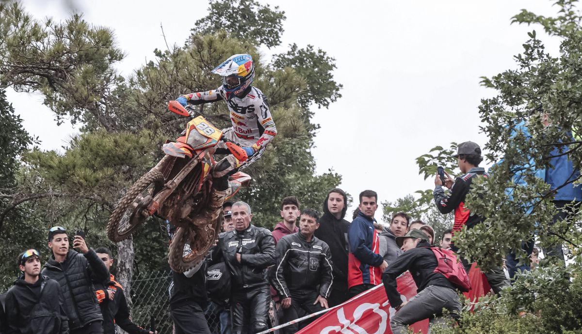 Josep García (KTM) domina en casa. Doblete de victorias E...