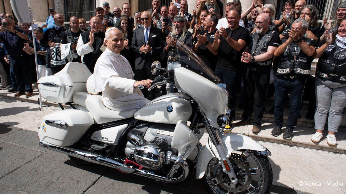 El lado motero del Papa: la santa pasión por las motos crece en el siglo XXI