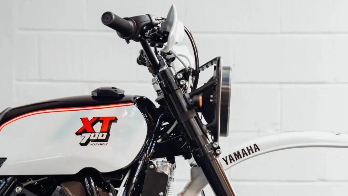 La mítica trail Yamaha XT500 revive en una preparación especial muy sugerente sobre una Ténéré 700
