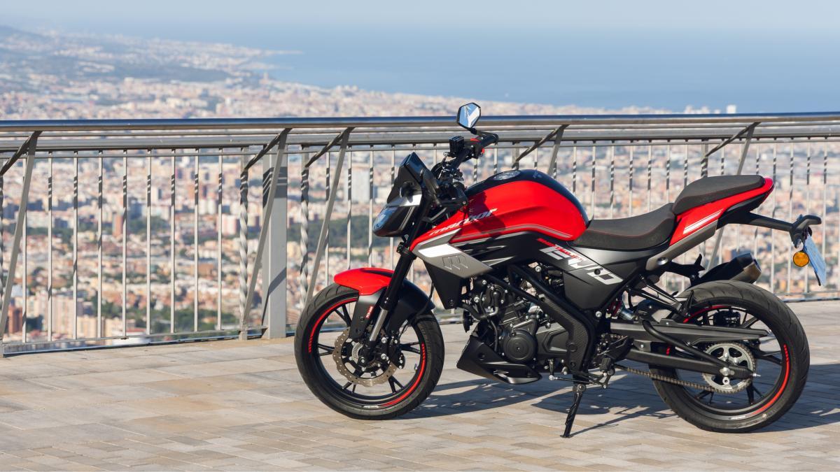 Prueba de la Macbor Shifter 125 EVO: La naked a la europea