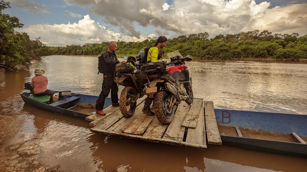 Del Amazonas a la Ruta de la Seda, los seis viajes más salvajes del Multistrada V4 Voyagers 2026