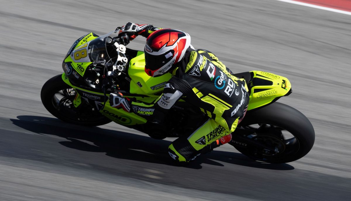 Bruno Ieraci logra en Misano el primer triunfo de Triumph en el Mundial de Sportbike