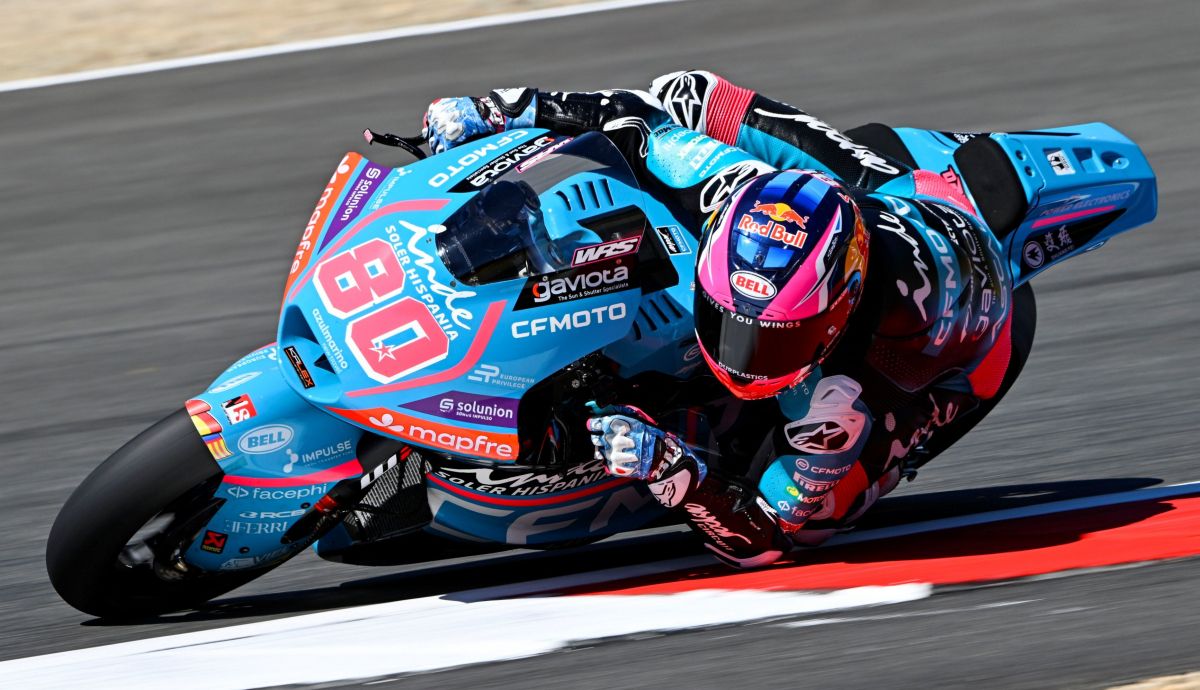 David Alonso logra su primera pole de Moto2 en Brno ante Filip Salac y Dani Holgado