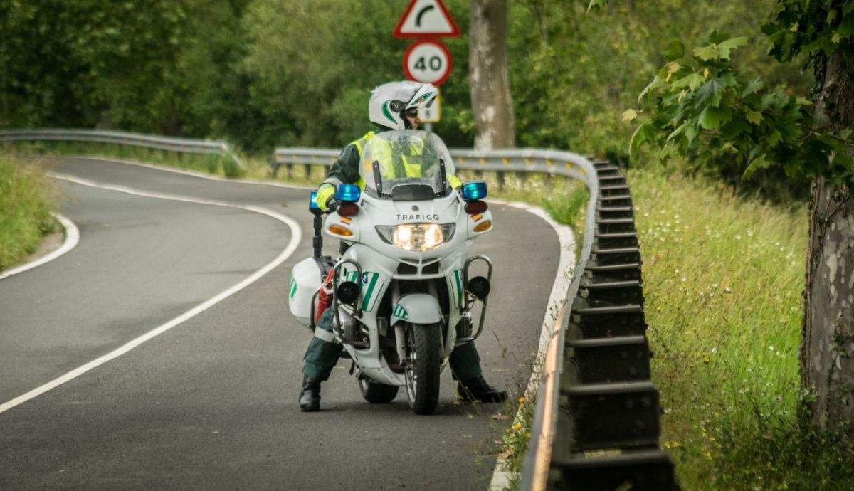 La DGT intensificará los controles a motoristas durante t...