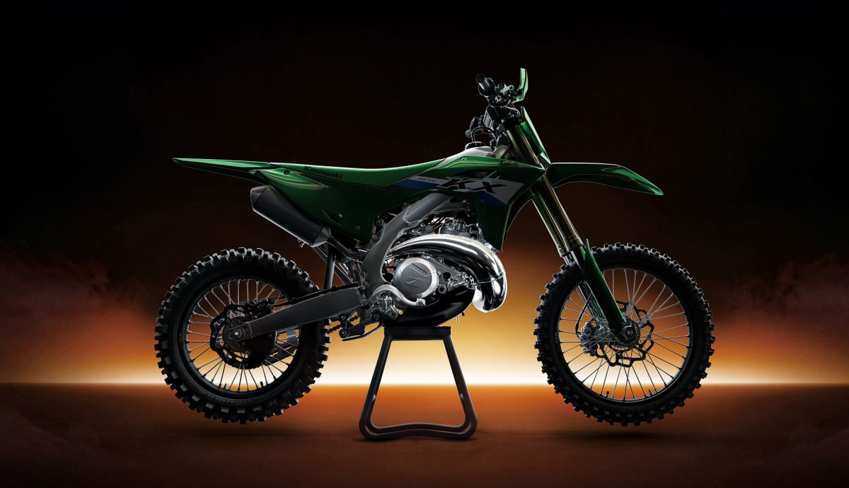 Kawasaki KX327 2027, así es la esperada moto de cross 2T...