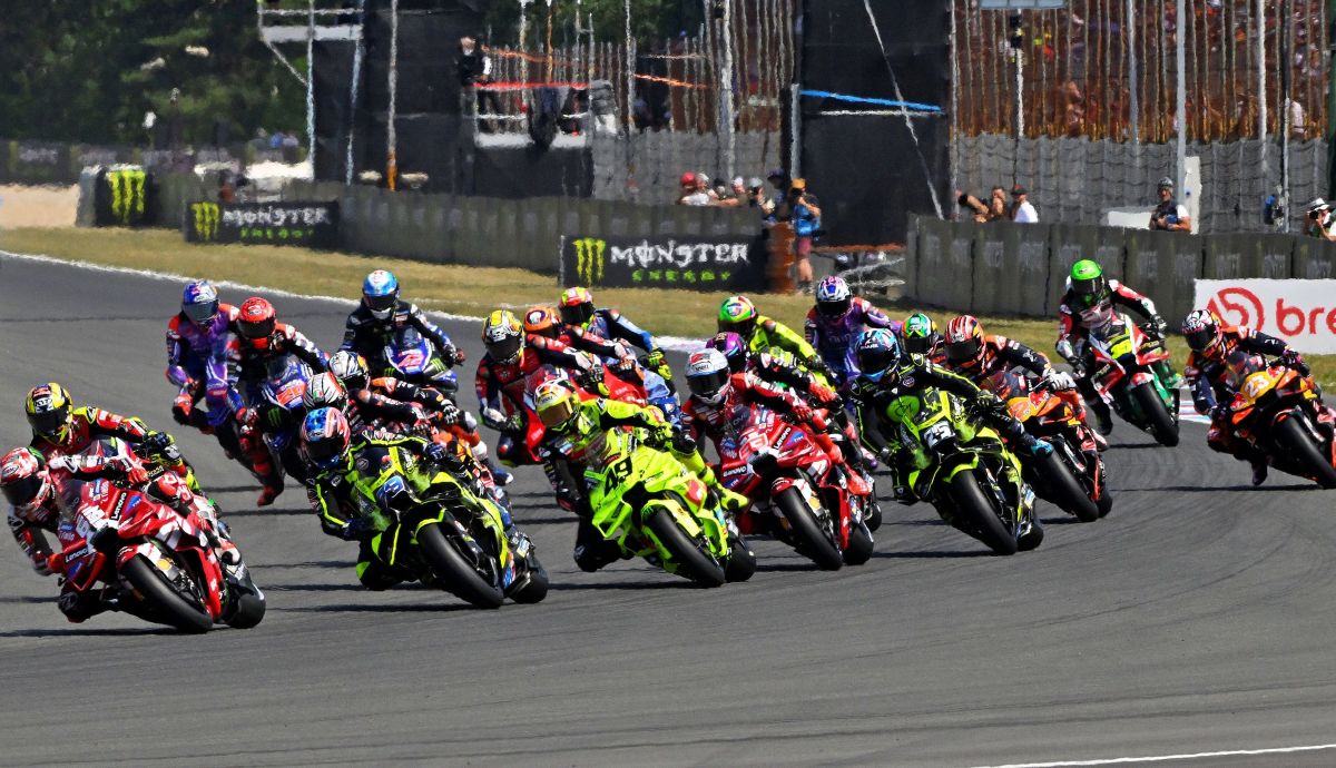 Los 11 equipos de MotoGP renuevan hasta 2031