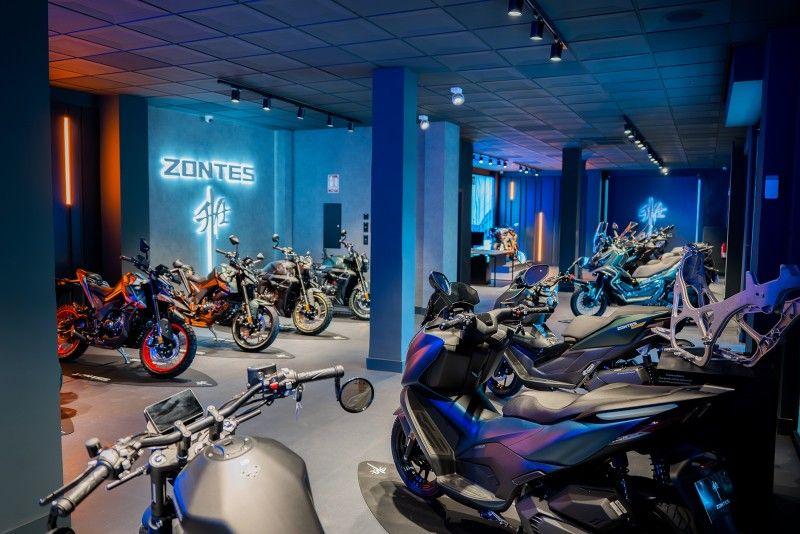 Zontes inaugura un nuevo concesionario en pleno centro de Madrid