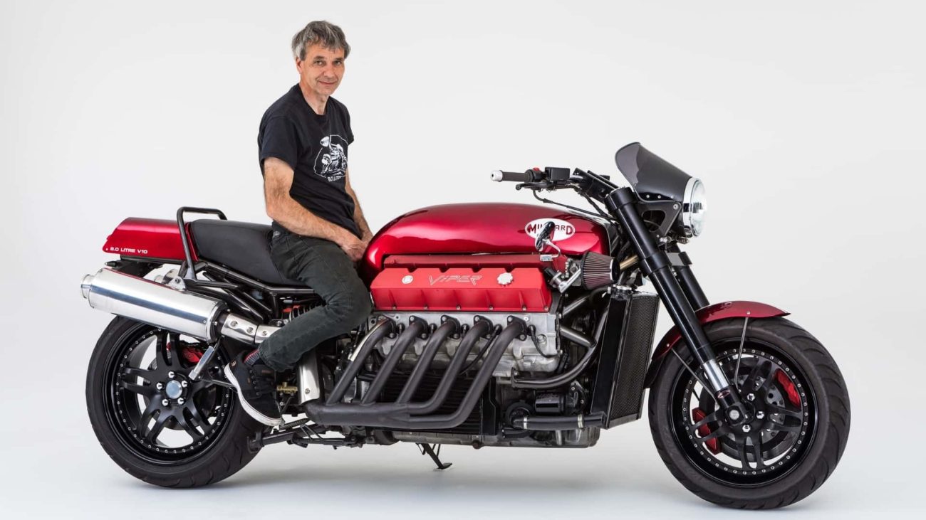 ¿Conocías esta moto con motor de Viper V10? Ahora puede ser tuya