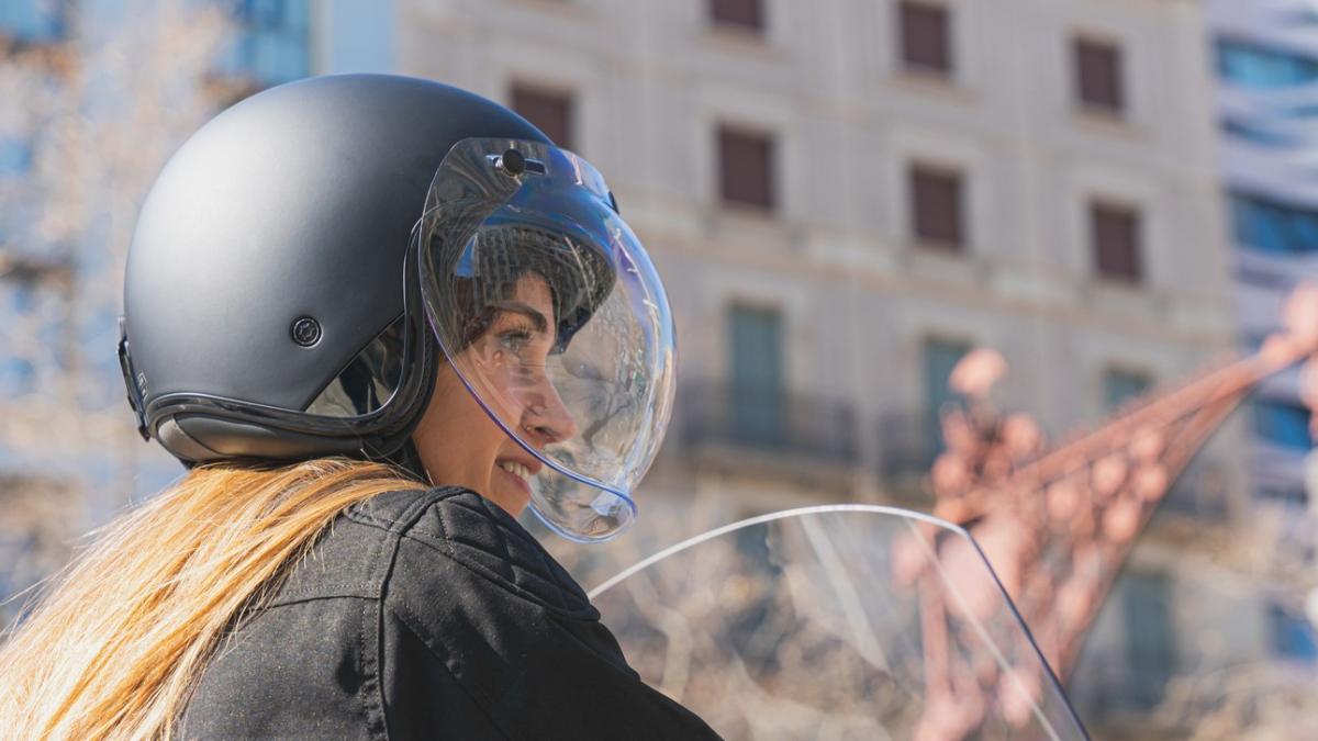 Para que quede claro: los cascos abiertos NO están prohibidos