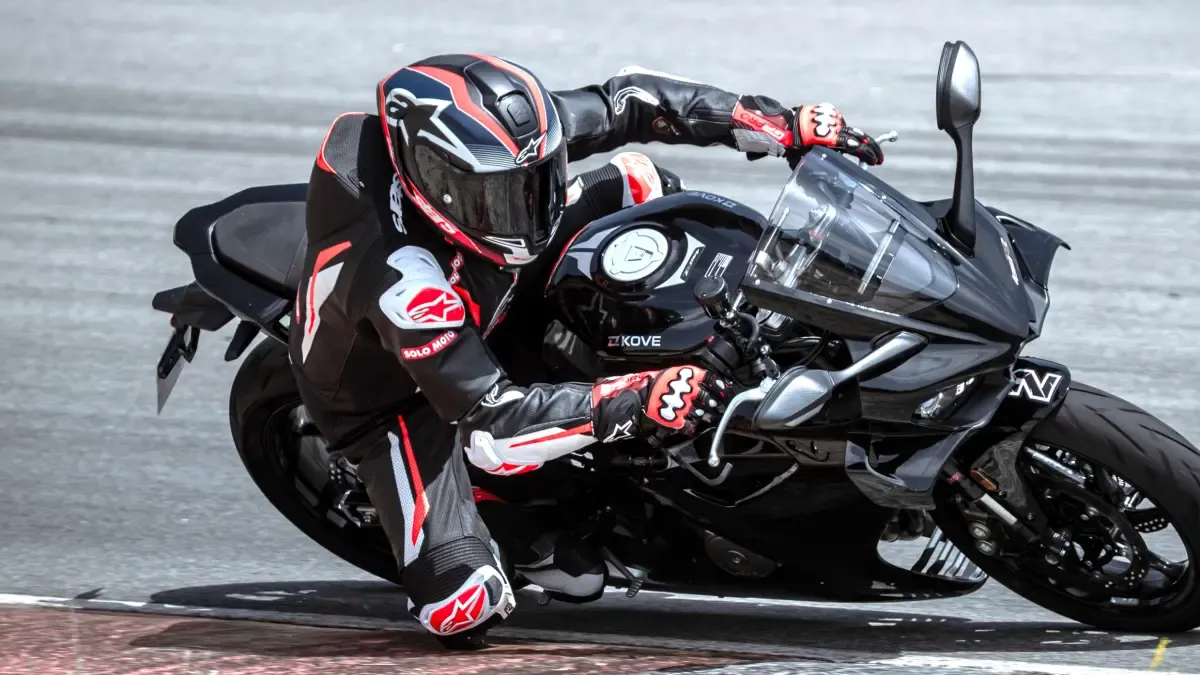 Prueba de la Kove 450RR: La moto del Mundial de Sportbike