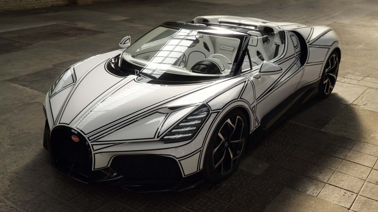 El último ejemplar único de Bugatti está decorado con detalles de porcelana auténtica