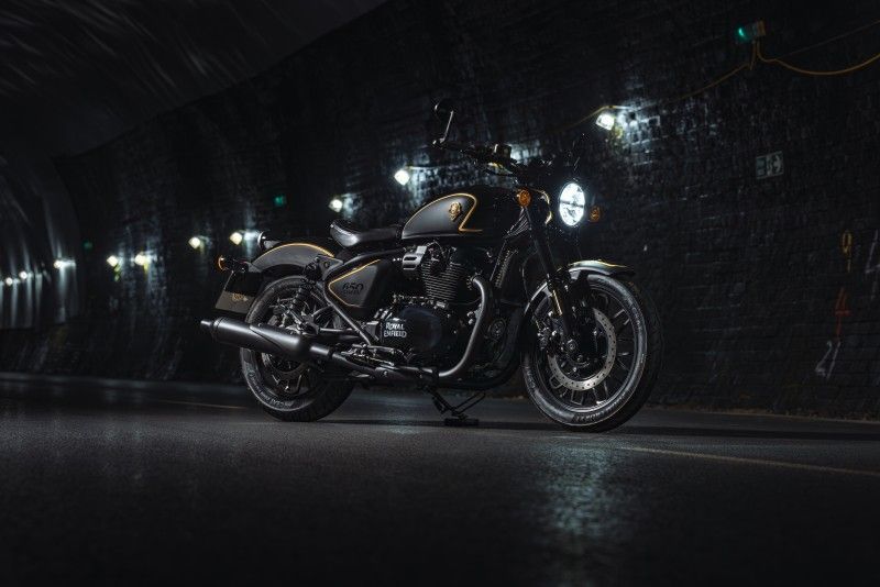 Royal Enfield abre las reservas de la exclusiva Shotgun 650 X Rough Crafts: solo habrá 100 unidades