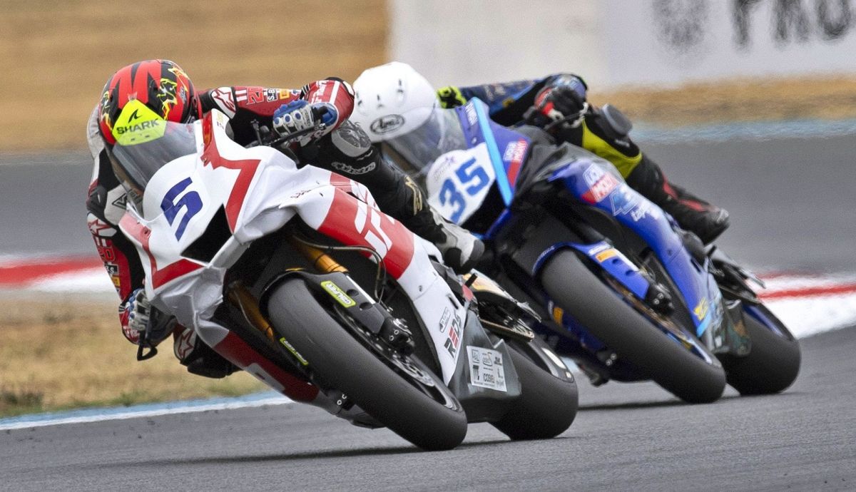 Lorenzo Fellon gana en el Europeo de Stock y se engancha a la lucha por el título