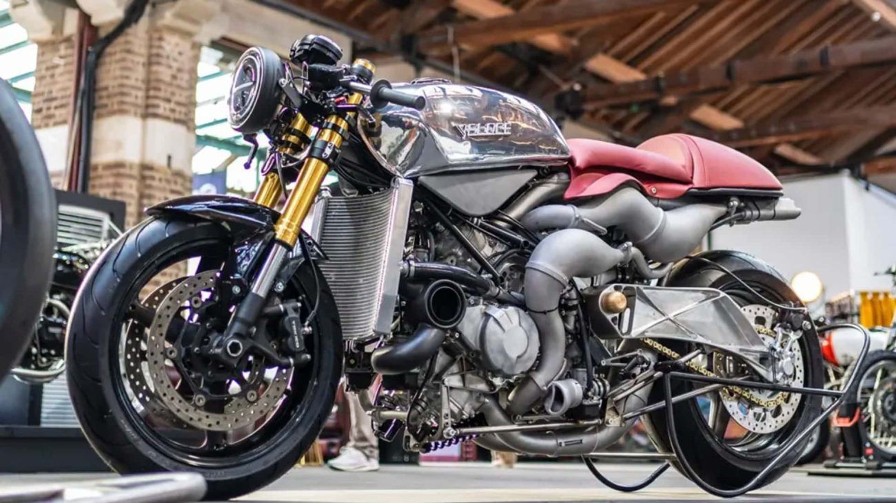 Llega una moto con ocho cilindros y de dos tiempos, con casi 300 CV