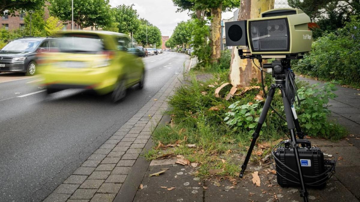 El radar que bate récords en la DGT: 120 multas en menos de una hora