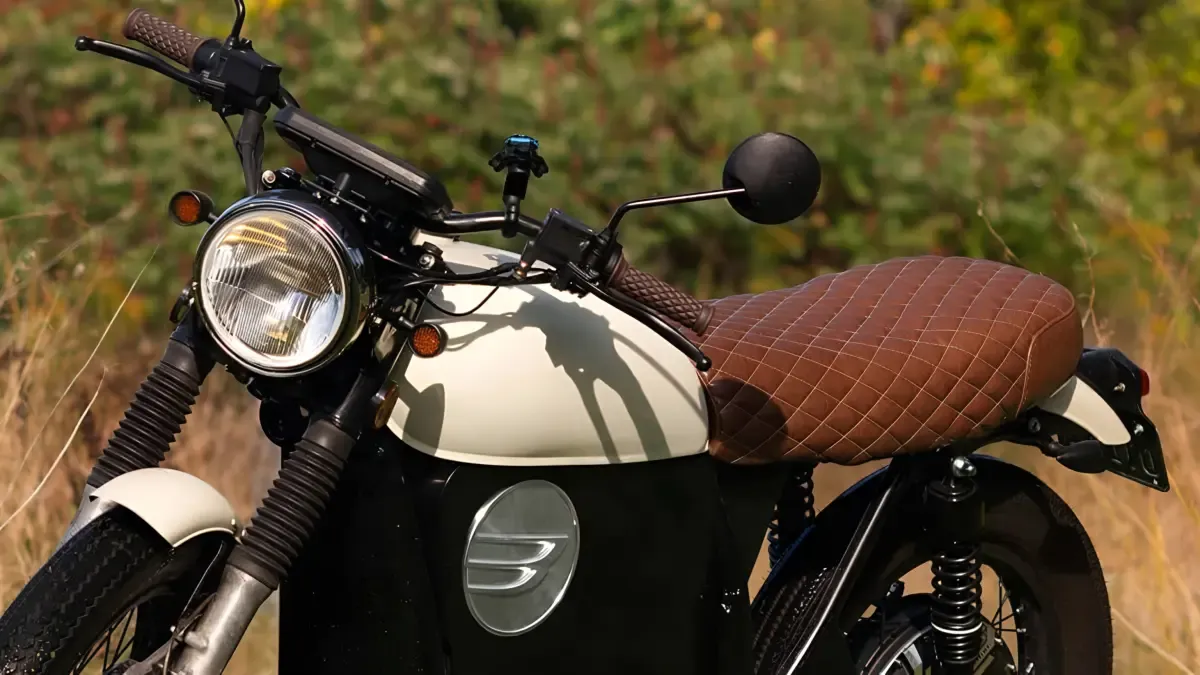 Una empresa especializada en dar una nueva vida a las motos clásicas desahuciadas: sustituir el motor y convertirlas en eléctricas