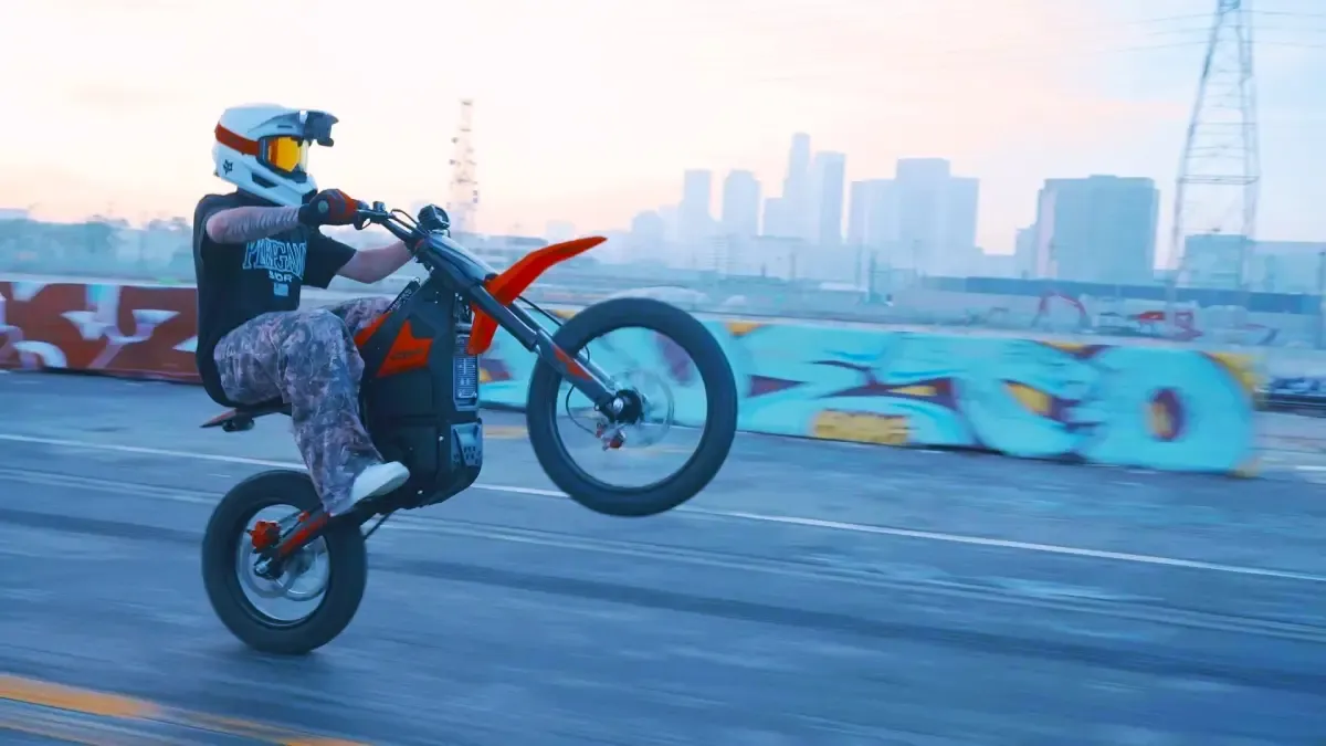 La moto fun todoterreno americana más divertida llega a Europa y a un precio cañón, la Yozma IN 10