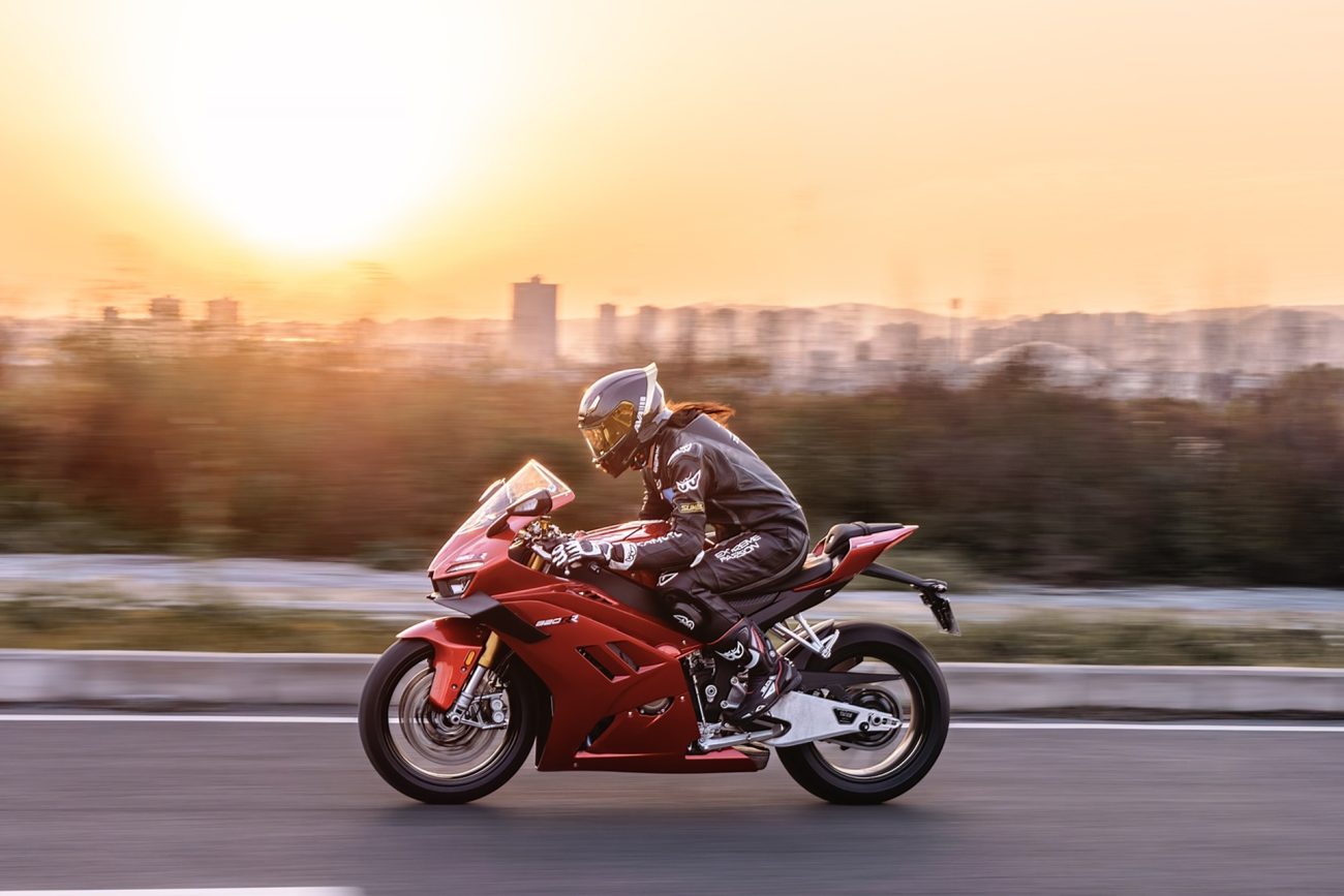 ZXMoto arranca su actividad en España con el lanzamiento de su página web y la comercialización de su gama 2026