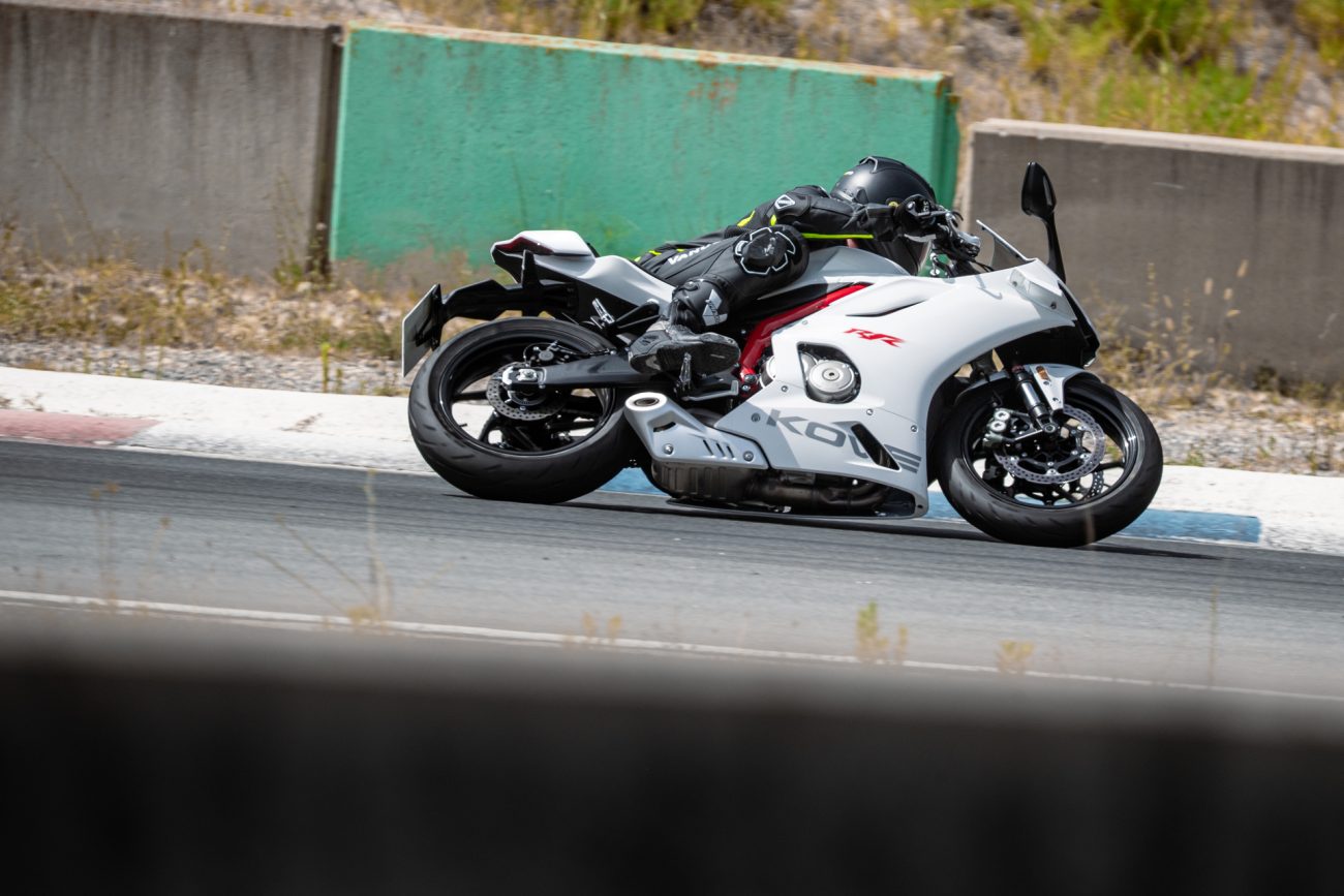 Prueba Kove 350RR/450RR