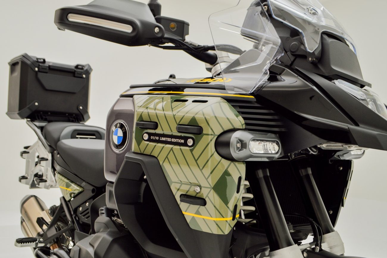 BMW Motorrad lanza una edición limitada de su R 1300 GS Adventure para festejar un aniversario muy especial