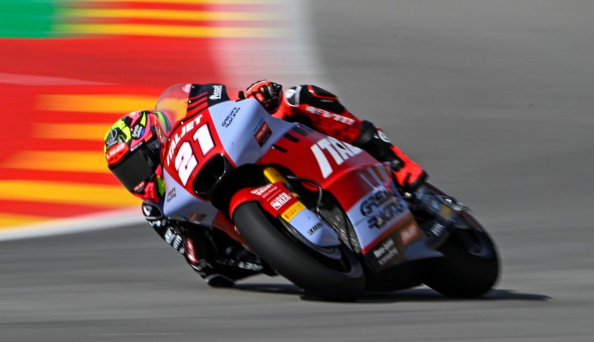 Alonso López vuelve a la pole tras tres años ante Guevara