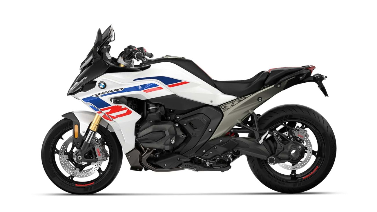 BMW está creando una M 1000 RS que aspira a ser la sport-turismo más potente del mercado