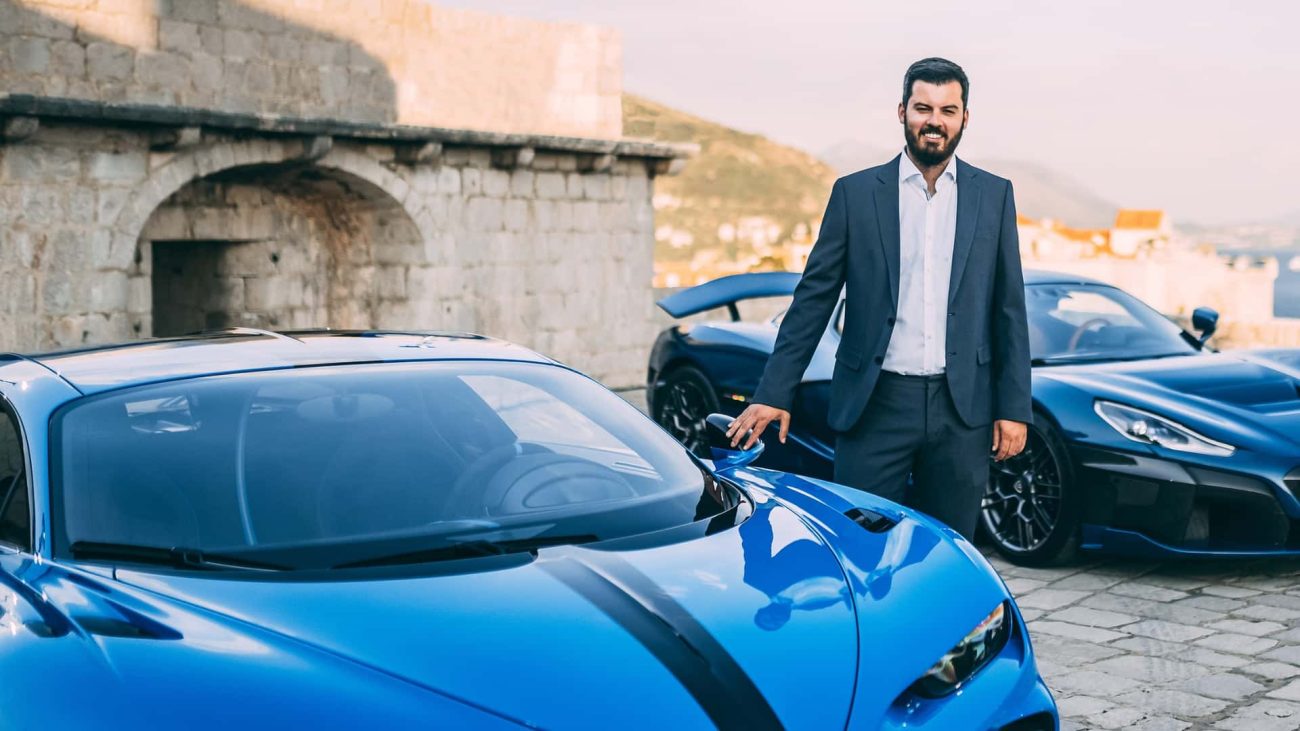 ¿Ha insinuado Mate Rimac un Bugatti V16 con cambio manual?