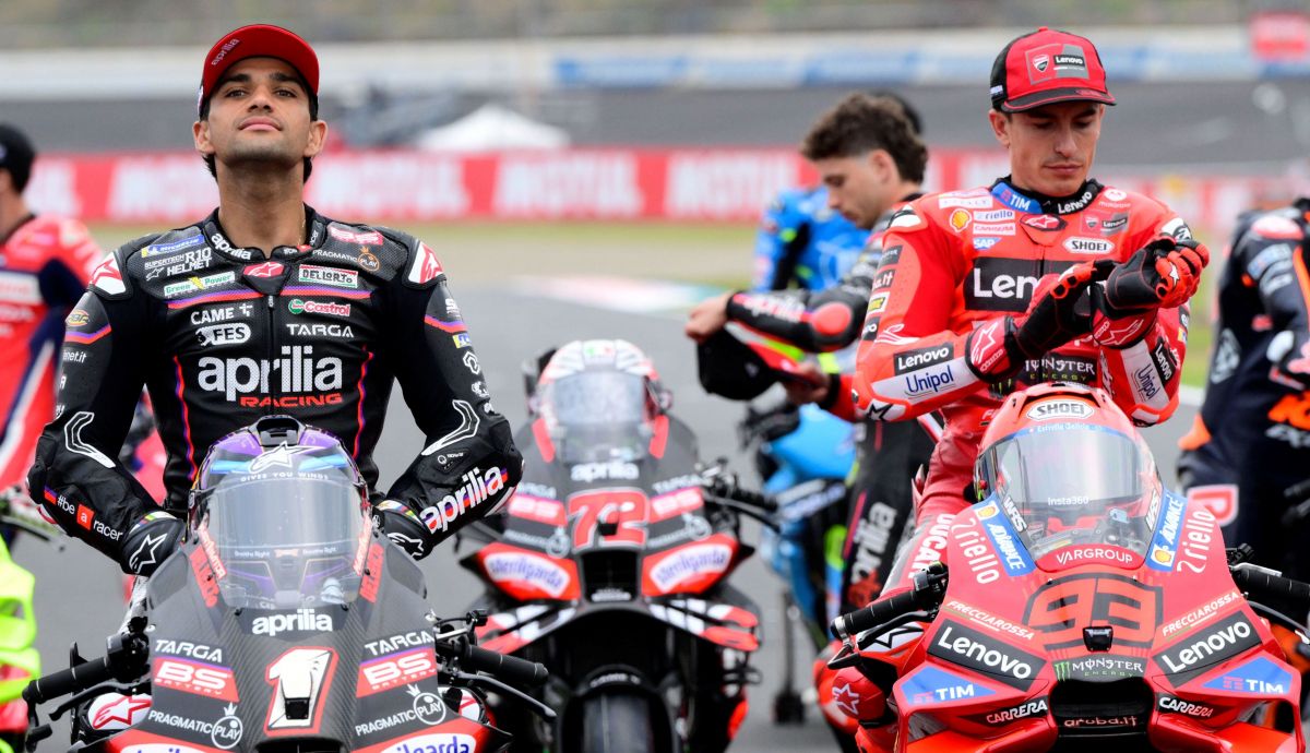 ¿Qué pasa si dos pilotos empatan a puntos en MotoGP?