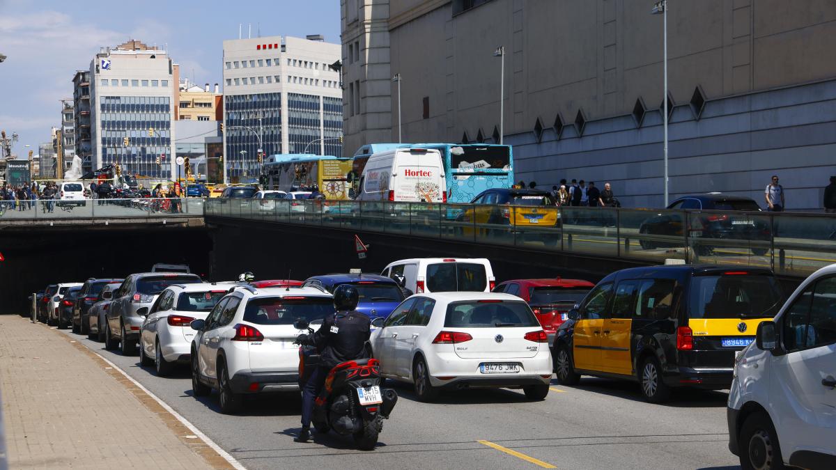 Barcelona crea un "gemelo digital" de sus autopistas: ¿en qué consiste y para qué sirve?