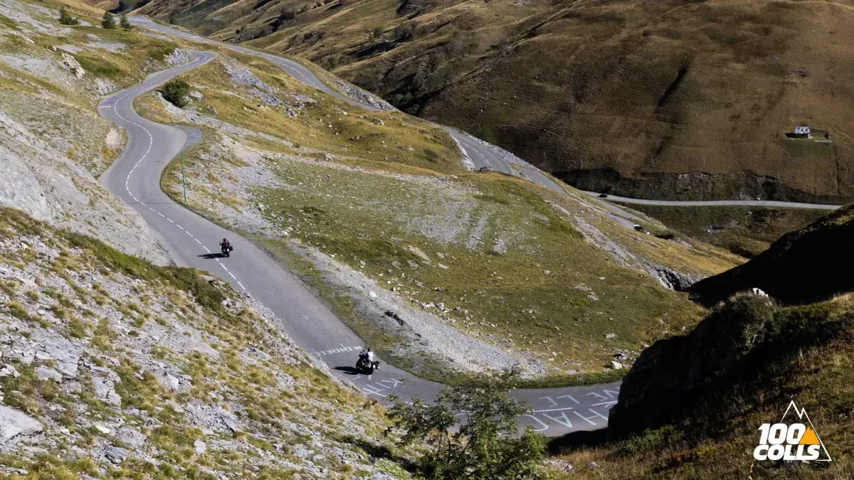 Los Alpes franceses ponen a prueba la estrategia motera en la primera 100 Colls Francia