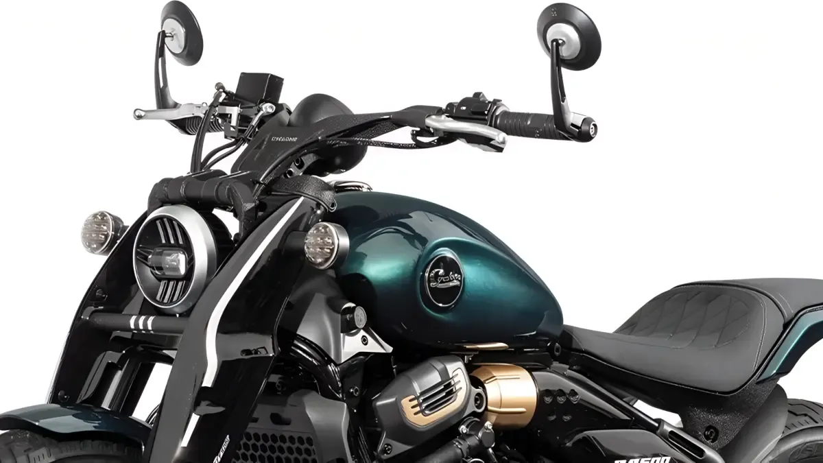 A la venta en nuestro país la custom A2 con motor bicilíndrico y de estilo bobber radical a precio de risa