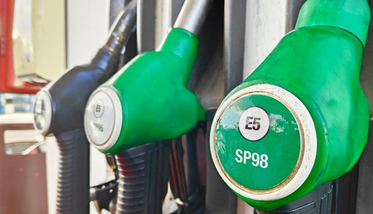 El precio de la gasolina hoy en España: llenar el depósit...