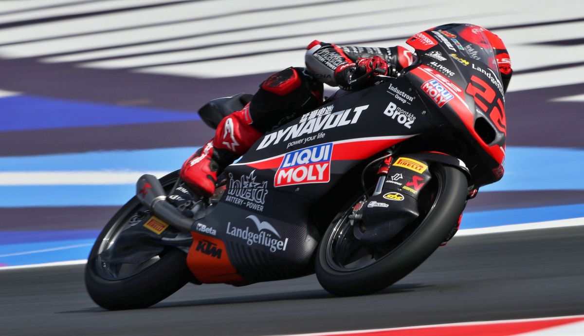 David Almansa logra otra fantástica pole en Misano por delante de Brian Uriarte