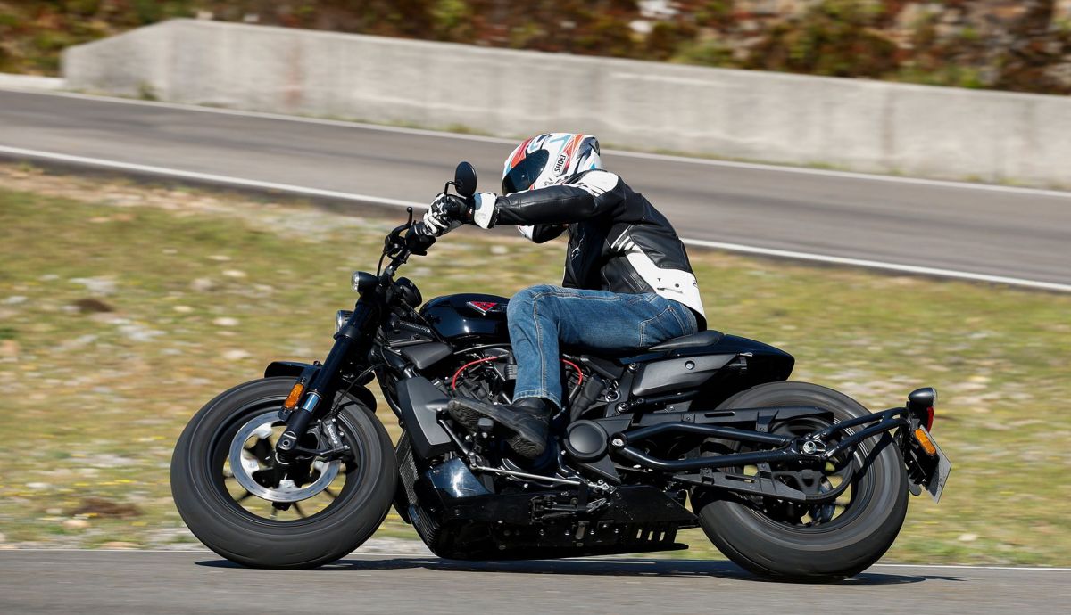Harley-Davidson Sportster S en el Master Naked Test, revo...