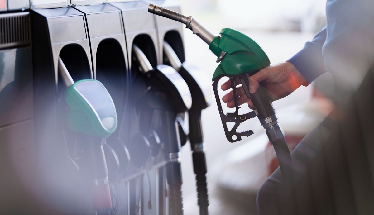 La gasolina puede subir más de precio en los próximos día...