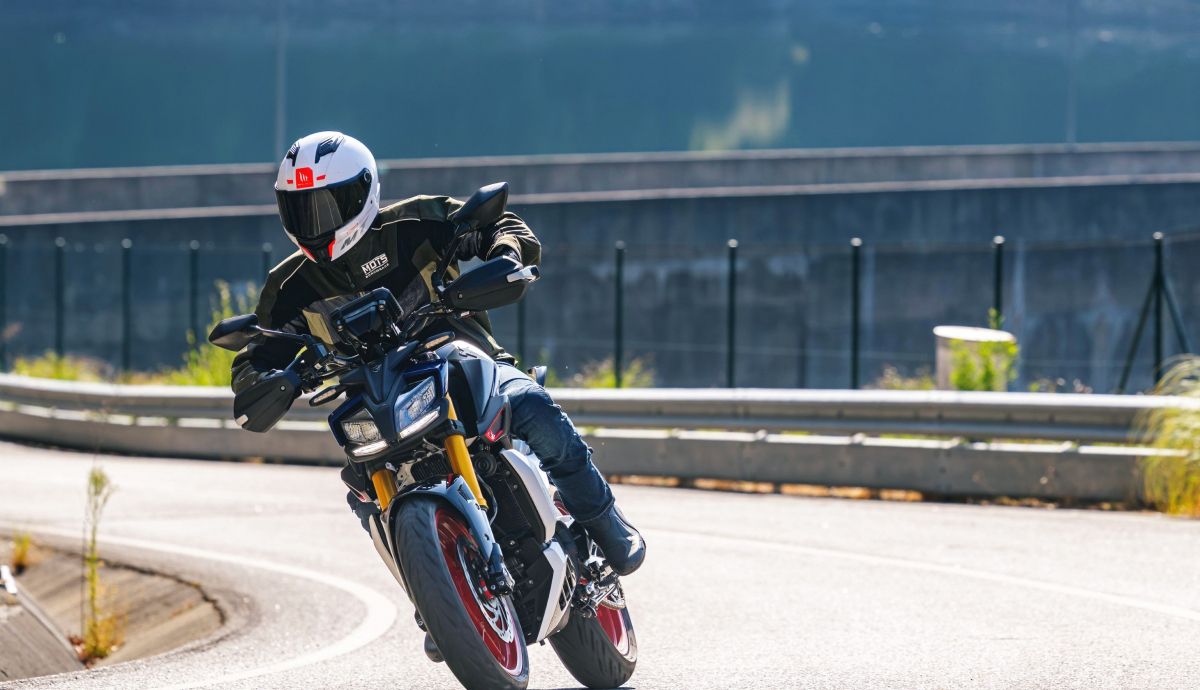 TVS aterriza en España con su gama 310 de motos con marchas