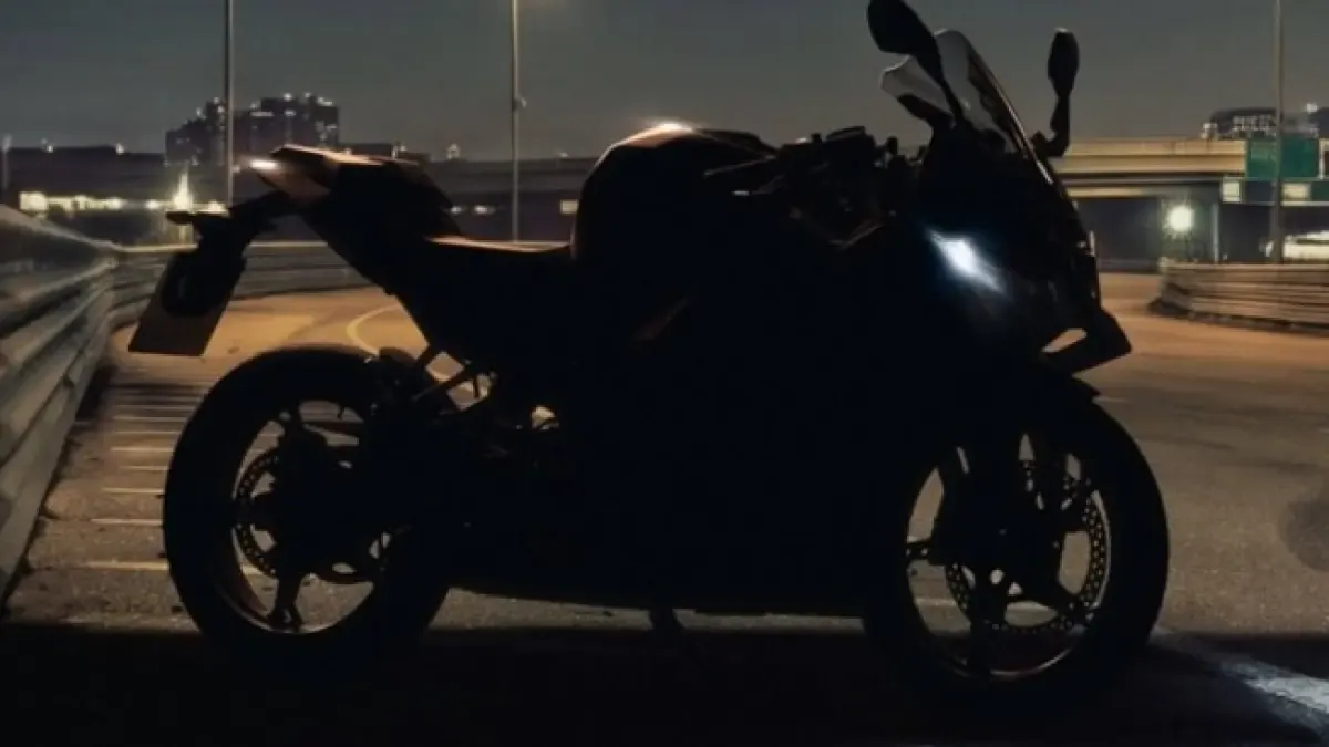 Llega la nueva deportiva de BMW para el permiso A2, mostrada en un teaser que no deja lugar a dudas