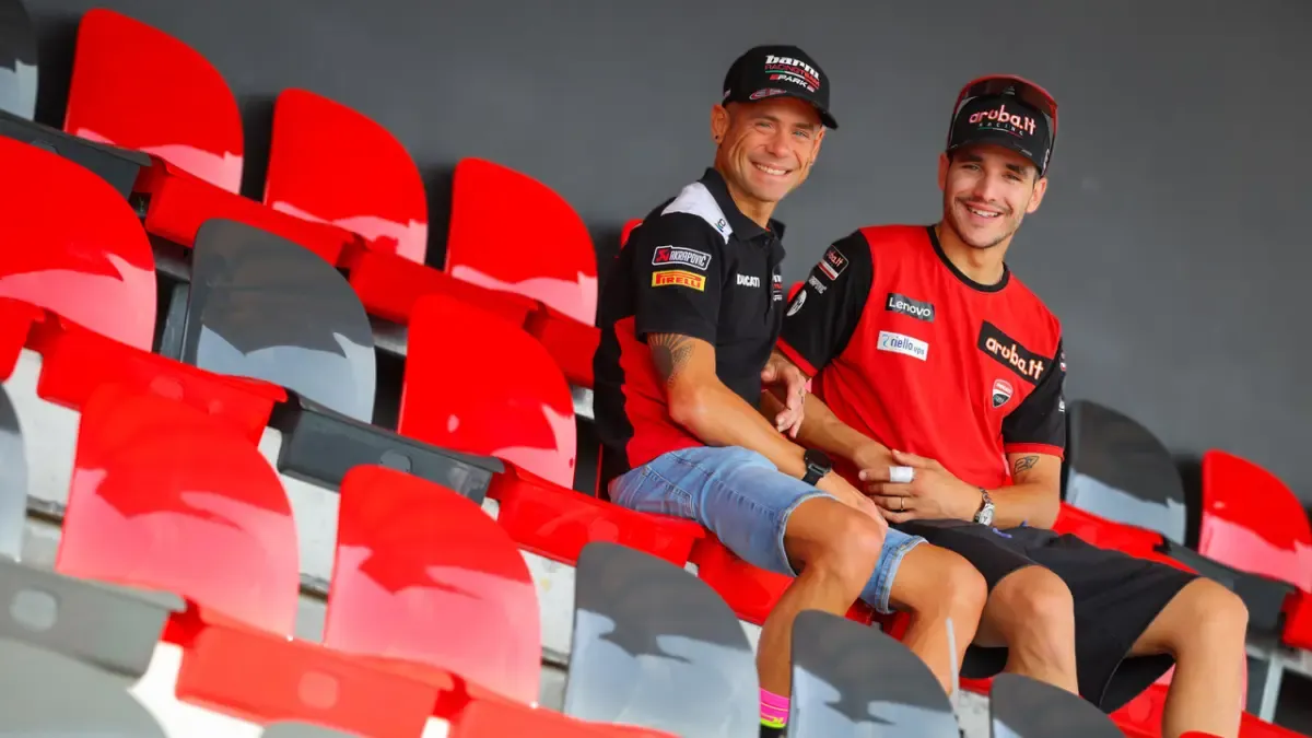 Álvaro Bautista e Iker Lecuona despiden la temporada en Jerez: Viaje de ida y vuelta
