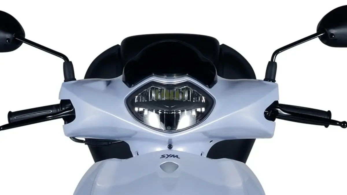 A la venta en nuestro país el scooter rueda alta low cost para el carnet de coche por menos de 2.000 euros, y con la garantía de SYM