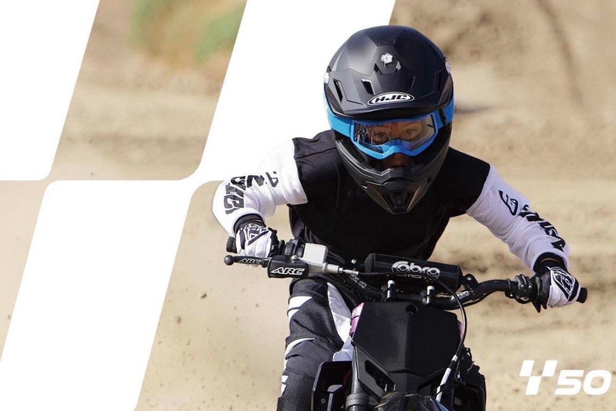 HJC presenta el Y50, su nuevo casco junior para la práctica del off-road