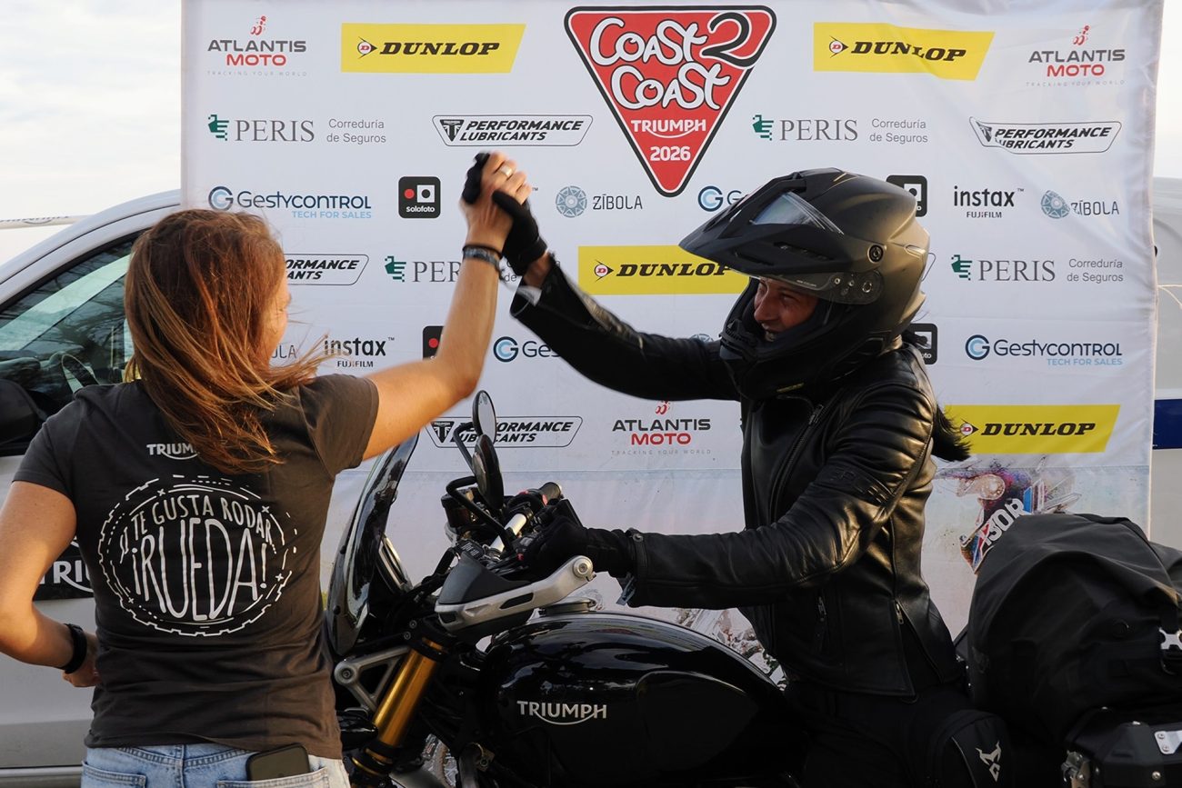 Triumph Coast 2 Coast 2026: Un centenar de motos recorrieron el este y sur peninsular