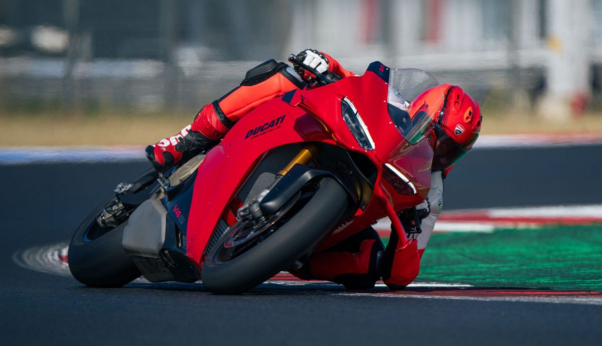Ducati presenta la nueva Panigale V4 2027: 218 CV, más te...